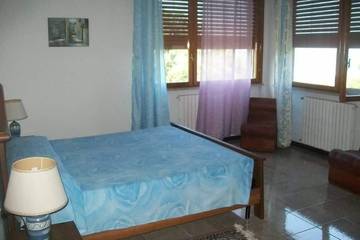 Villa for 12 People in Pretaro, Adriatic Coast Abruzzo, Photo 1