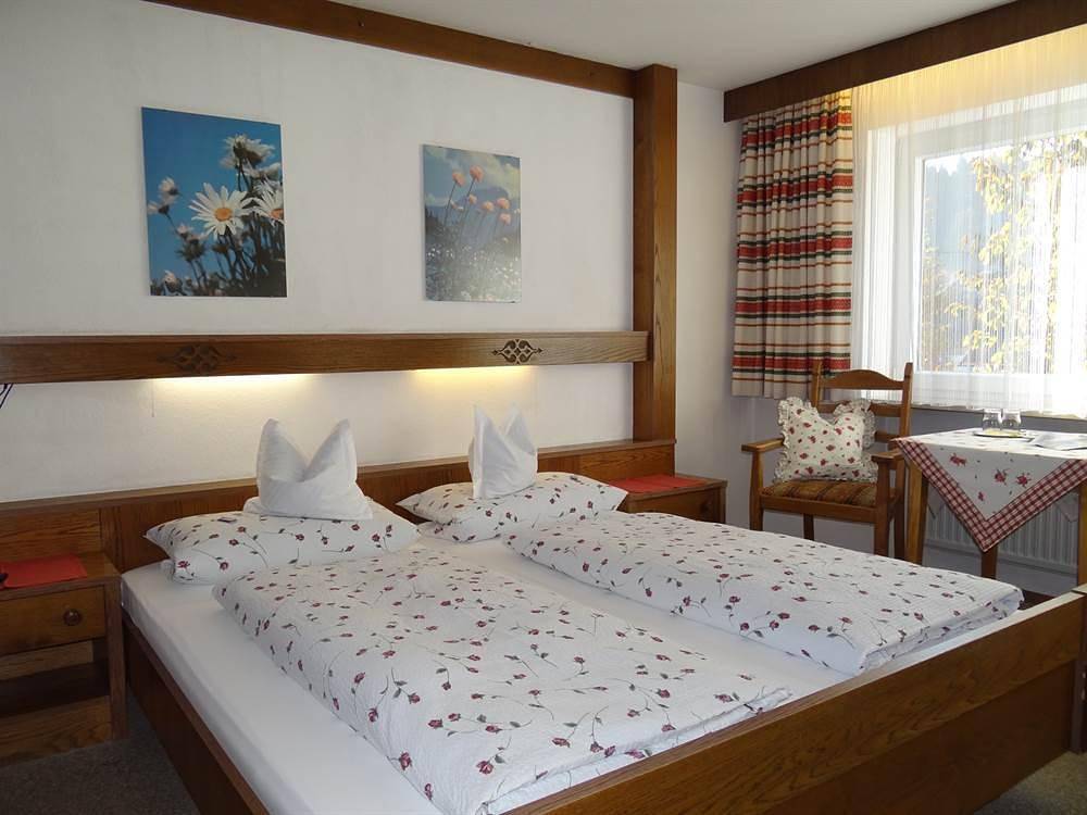 Hotel-Pension Wolf in Ettensberg (Blaichach), Blaichach