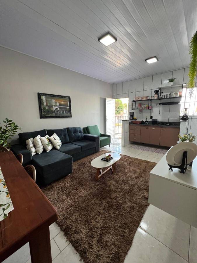 Casas e apartamentos de temporada para 5 pessoas, com balcão e vista em Cuiabá