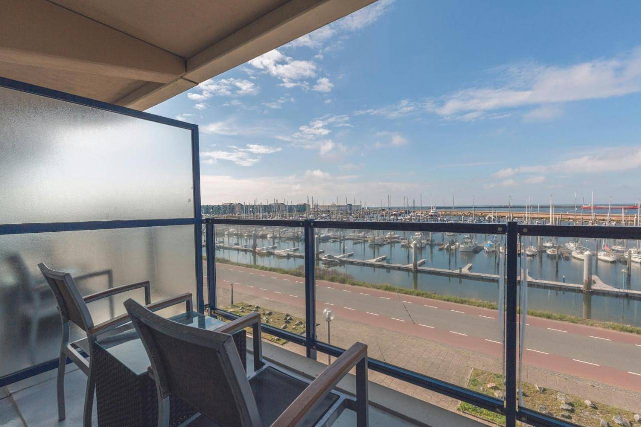 Leonardo Hotel Ijmuiden Seaport Beach in IJmuiden, Niederländische Nordsee