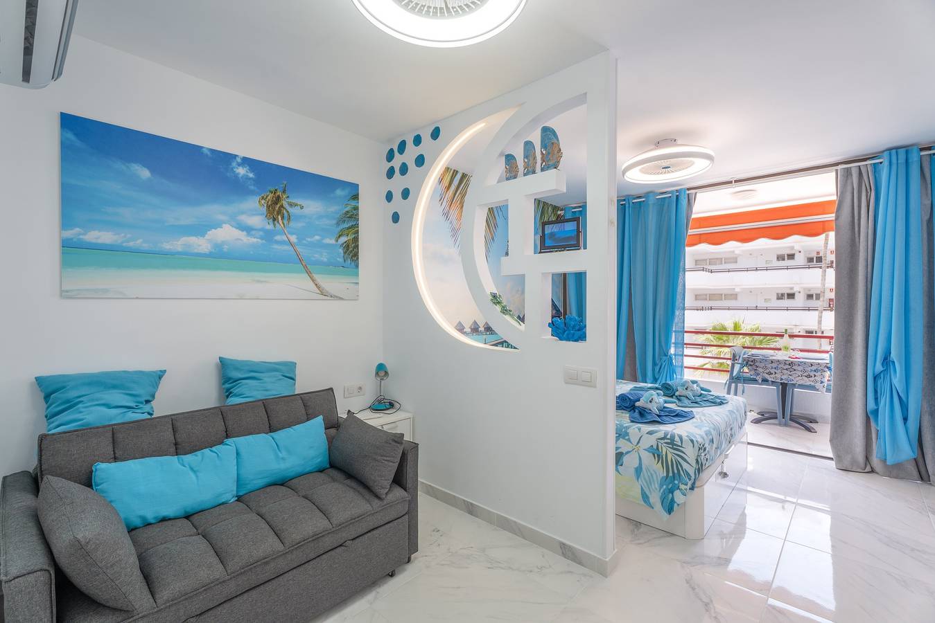 Gehele studio, Vakantiestudio 'Luna' met Zeezicht, Wi-Fi en Airconditioning in Playa de Troya, Adeje
