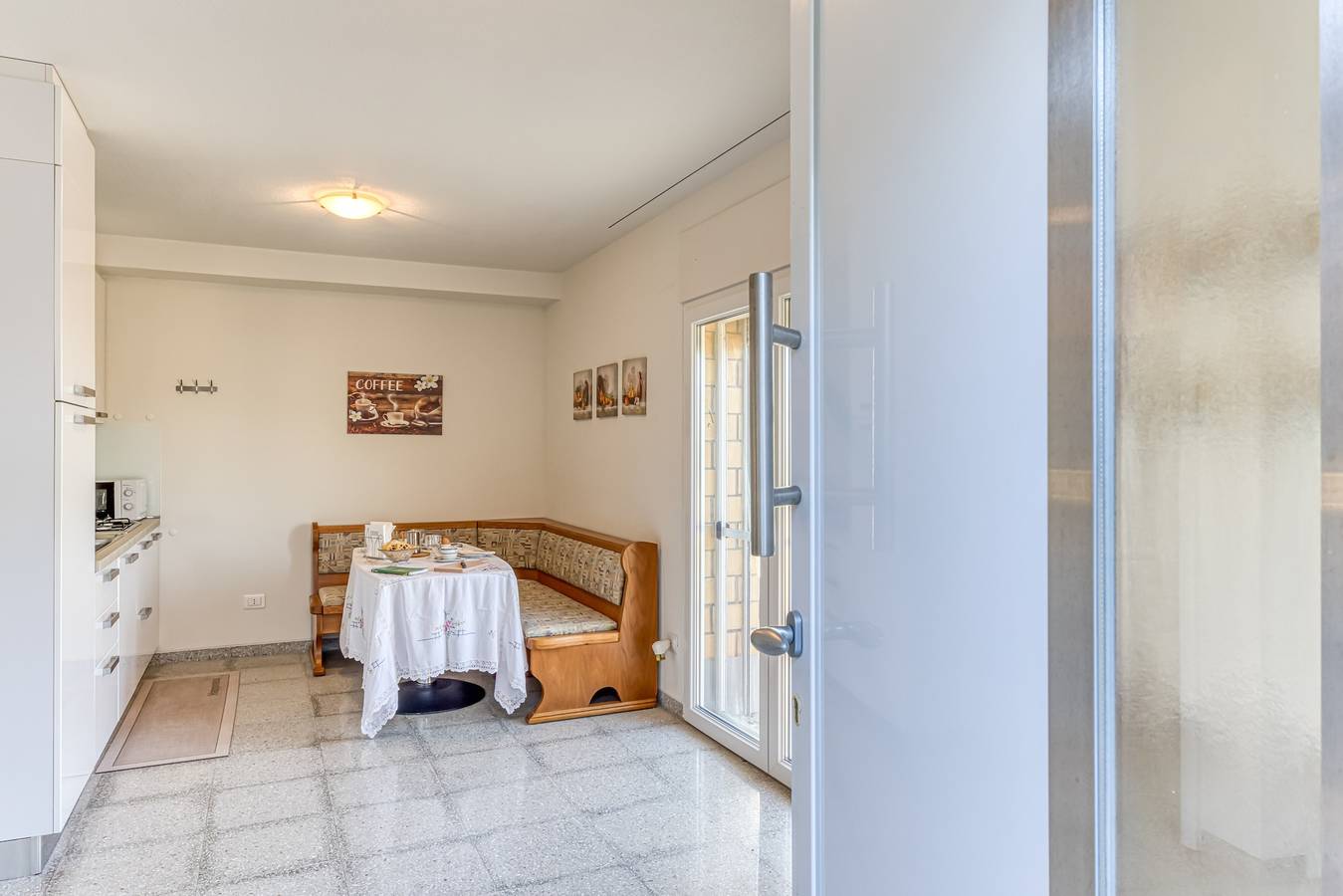 Appartamento intero, Appartamento 'Residence Margherita - Ibisco' con vista mare, Wi-Fi e aria condizionata in Ugento, Golfo di Taranto