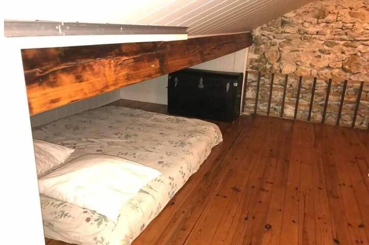 Gîte pour 15 personnes, avec piscine ainsi que jardin et jacuzzi à Poissy - 3