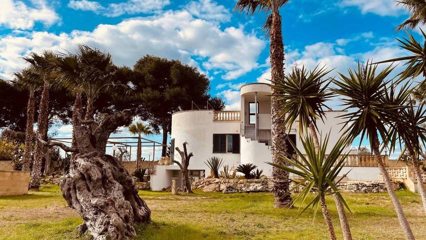 B&b per 2 persone, con piscina e giardino nonché terrazza e panorama a Gallipoli