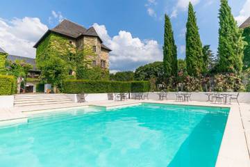 Hôtel pour 5 Personnes dans Chambéry, Région de Chambéry, Photo 3