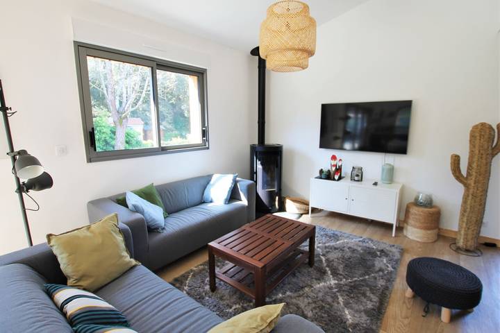 Location de vacances pour 8 personnes, avec jardin, adapté aux familles à Longeville-sur-Mer - 3