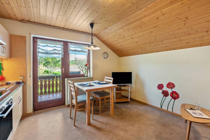 Ferienwohnung für 2 Personen, mit Balkon in Markgraeflerland - 3