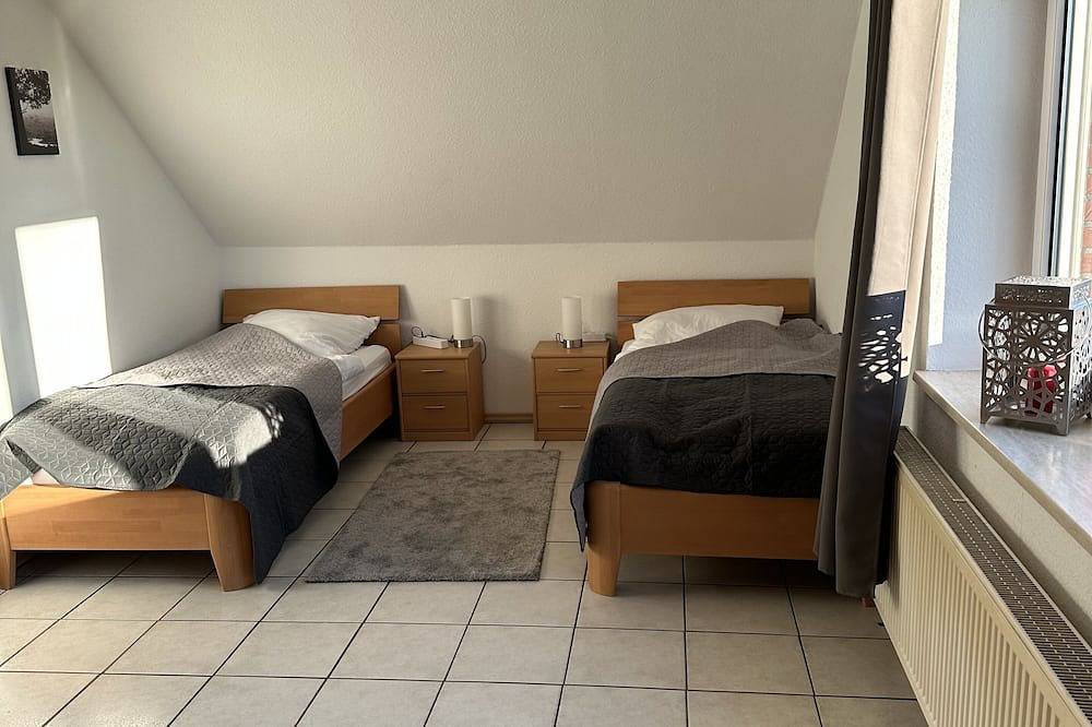 Ganze Wohnung, Ferienwohnung Haren /Ems für bis zu 6 Personen in Schloss Dankern, Haren (Ems)