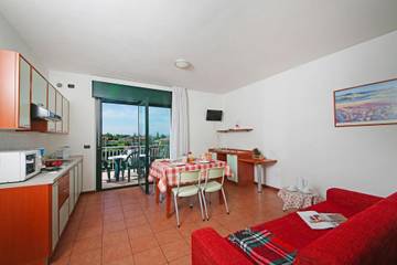 Appartamento per 4 Persone in San Benedetto (Peschiera del Garda), Peschiera del Garda, Foto 4