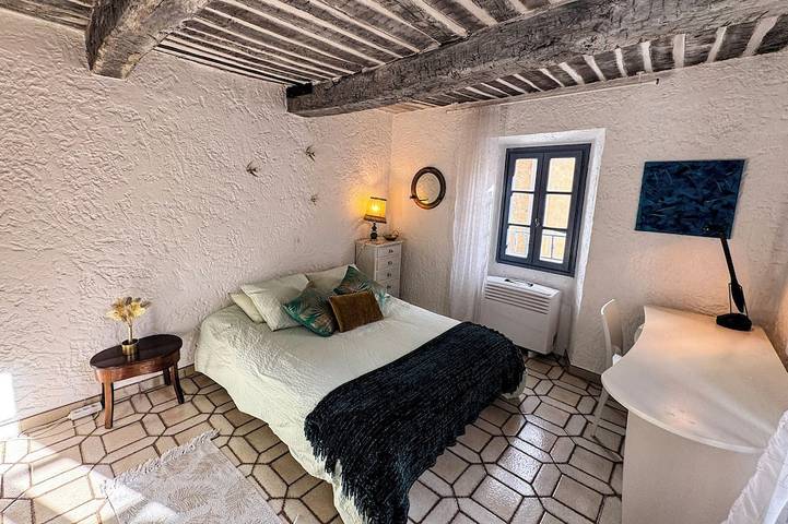 Cosy, charming townhouse in Valbonne Village (old town) in Valbonne, Côte méditerranéenne (France)