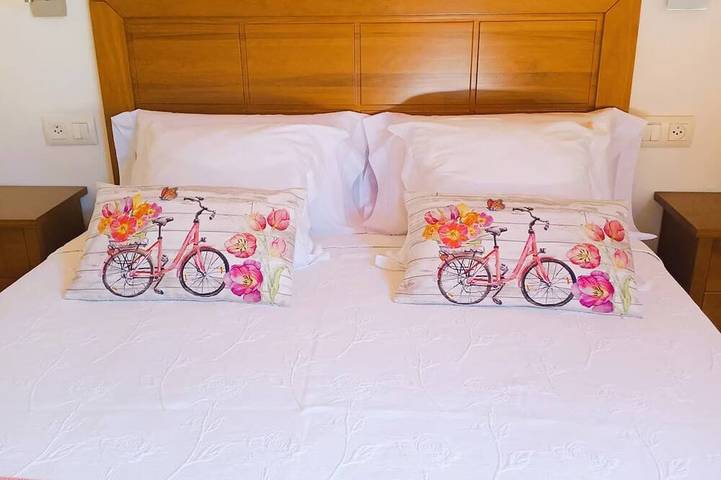 Apartamento entero, Dúplex con 2 dormitorios (4 adultos) in O Grove, Rias Baixas