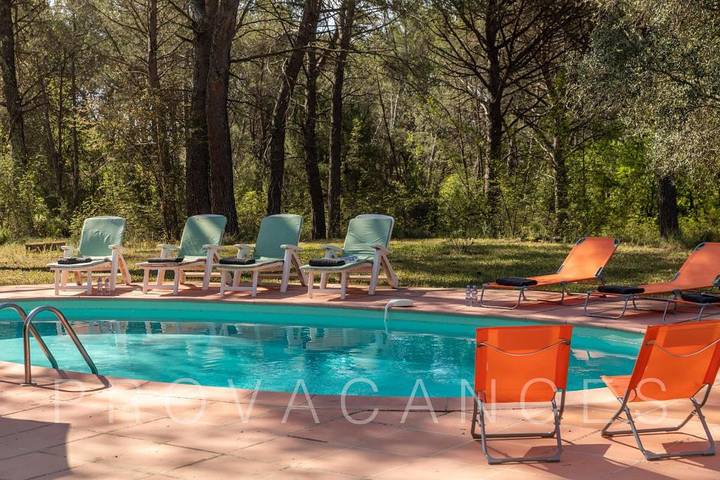 Location de vacances pour 10 personnes, avec Balcon/Terrasse ainsi que Jardin et Piscine à Fayence - 4