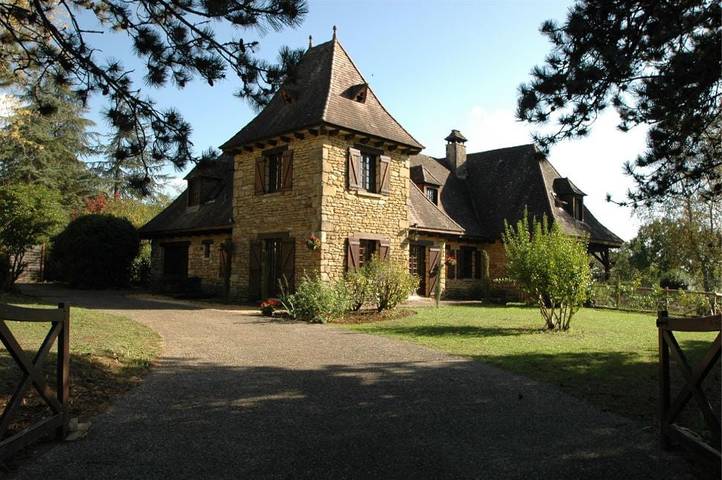Chambre d’hôte pour 3 personnes, avec jardin et piscine en Dordogne - 2