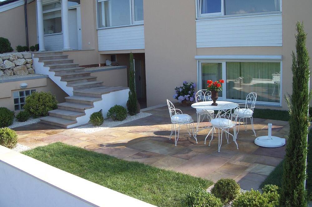 Ganze Wohnung, Wohnen in gepflegtem, mediterranen Ambiente in Stetten, Region Bodensee-Oberschwaben