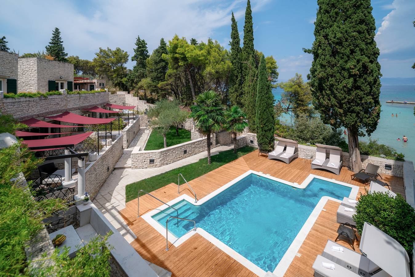 Villa for 12 People in Supetar, Brac