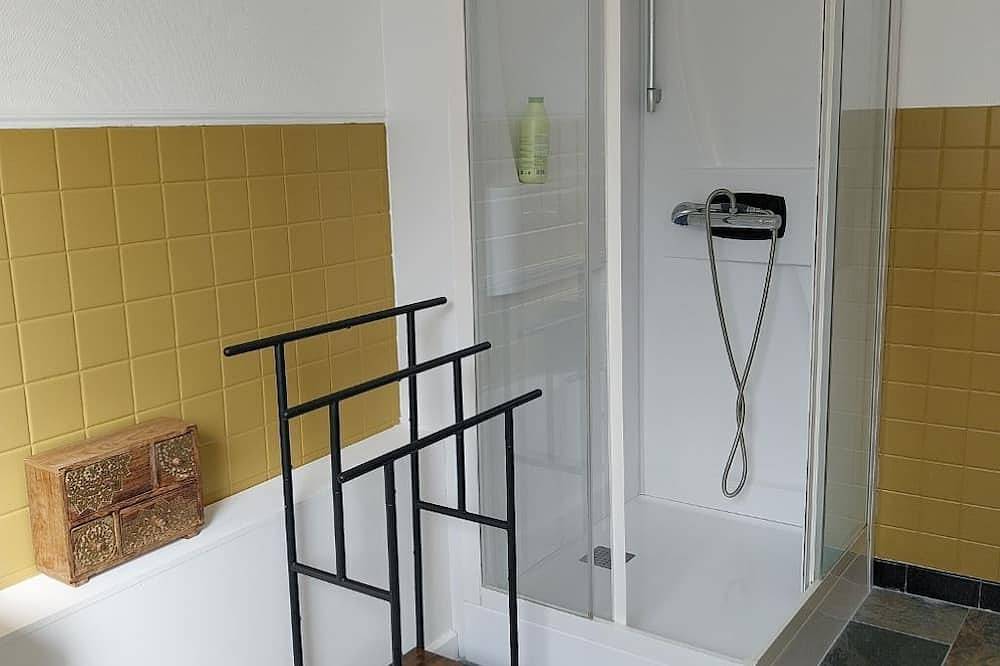 Apartamento entero, Apartment overlooking Notre Dame Cathedral, Hyper center. in Saint-Omer, Región de Saint-Omer