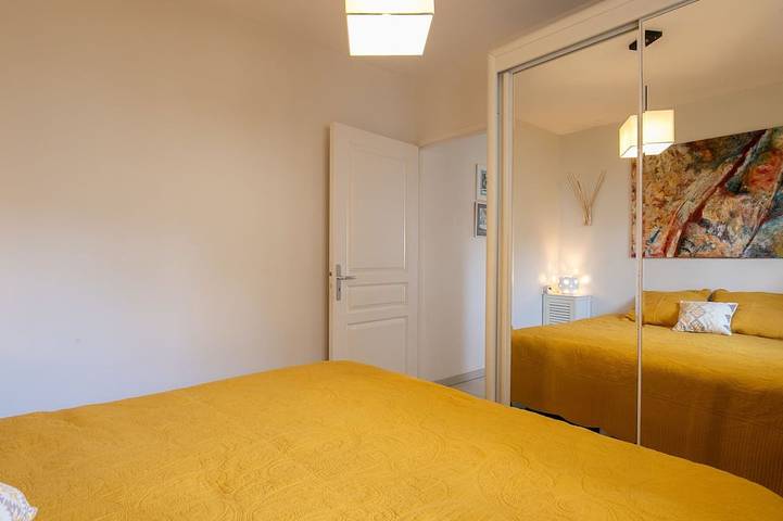 Gîte pour 2 personnes, avec jardin dans Plage de Kerfissien - 3