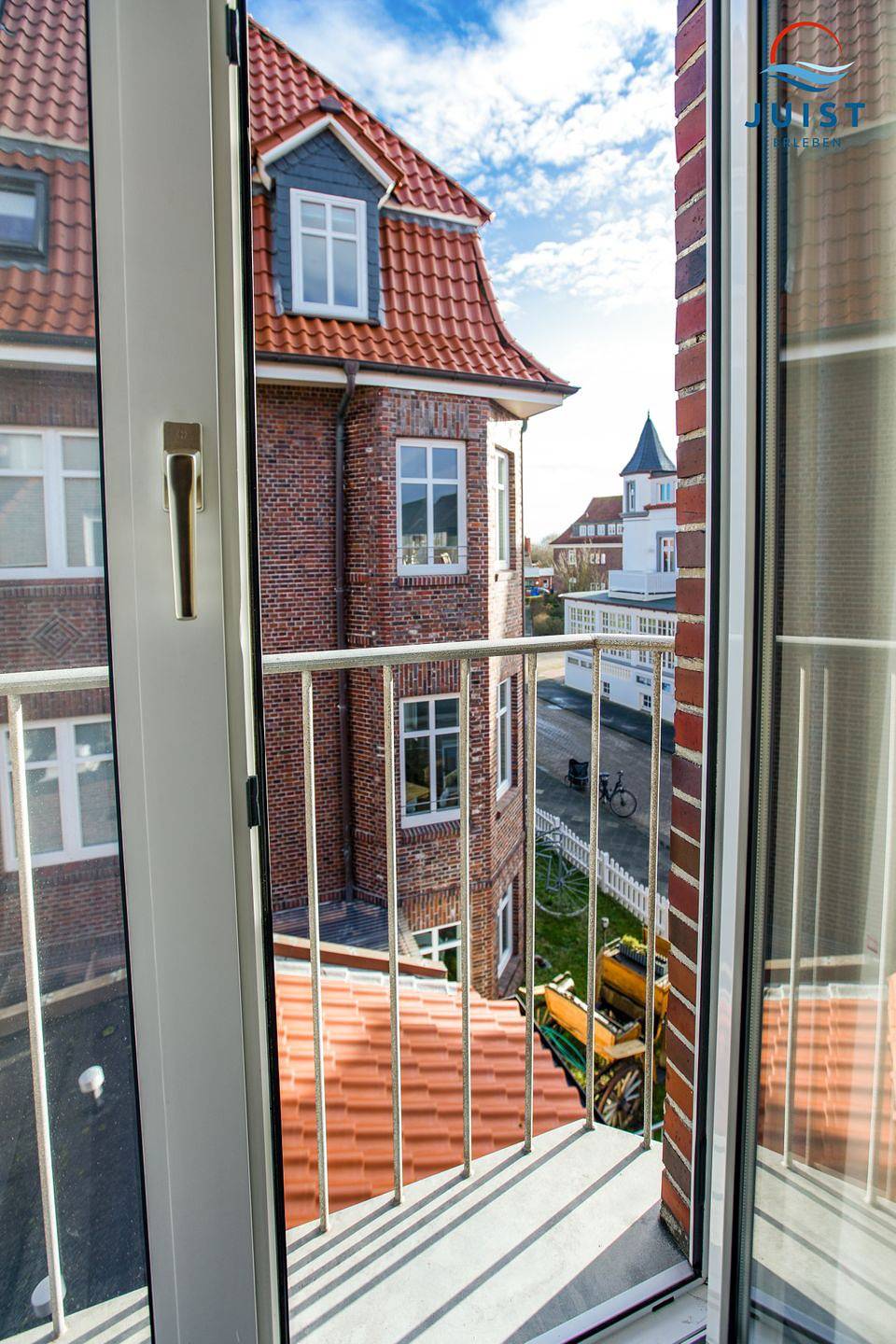 Farbenfroh gestaltete Ferienwohnung im Zentrum, ideal für Paare — Bild 2