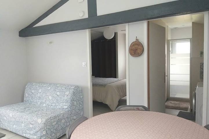 Location de vacances pour 4 personnes, avec Terrasse et Jardin à Grues - 2