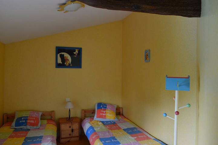 Gîte pour 8 personnes, avec terrasse et jardin à Savigné - 3