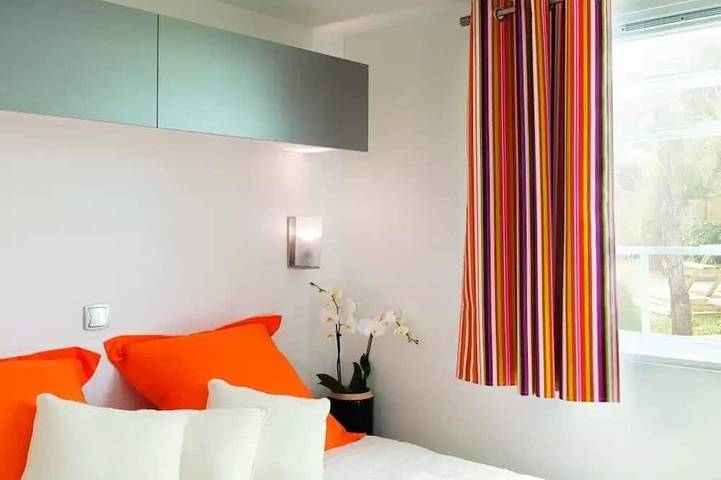 Mobil home pour 6 personnes dans Sandrans - 2