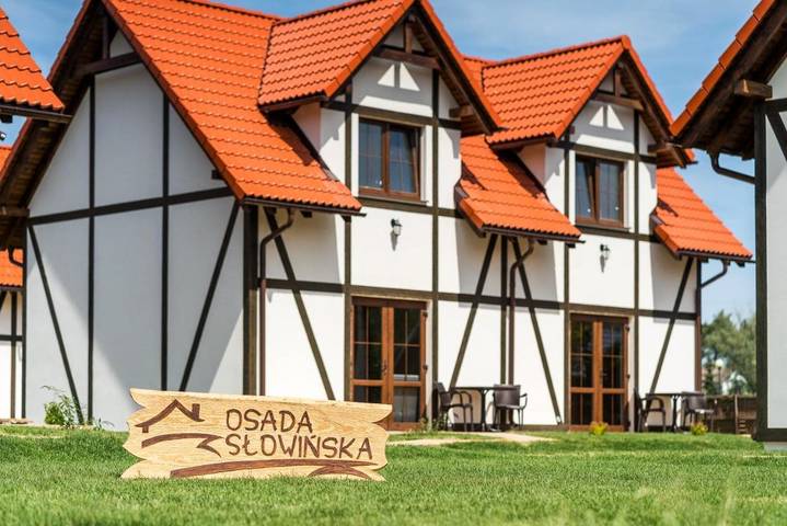 Domek letniskowy dla 6 osób, z Jacuzzi i Taras oraz Ogród i Basen w Żarnowska