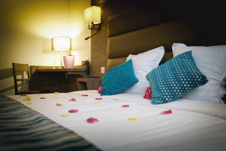 Hôtel pour 2 personnes, avec jardin et piscine, animaux acceptés