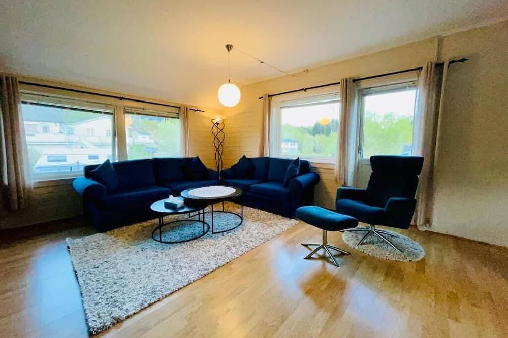 Spacious house in Lofoten - Experience Midnight Sun, Northern Lights and Mountains in Vågan