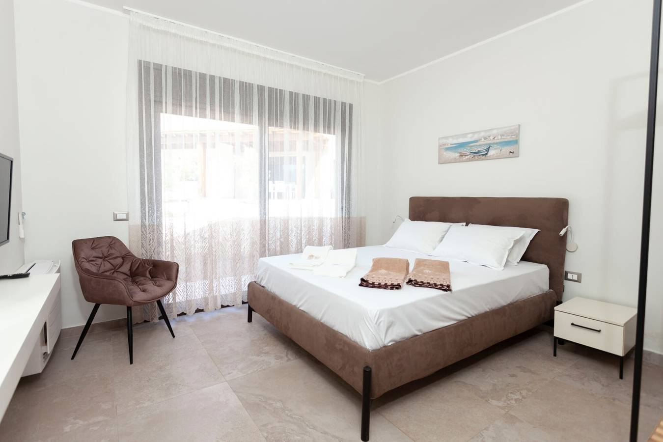 Villa Majestic mit Meerblick, Wlan, Klimaanlage und Gemeinschaftspool in Citta del Mare, Terrasini