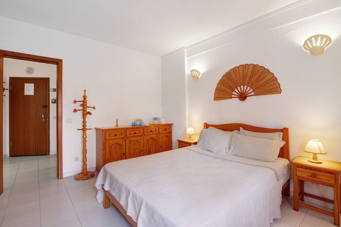 Geheel appartement, Appartement 'Cozy Beach' met Uitzicht op Zee, Balkon en Wifi in Armação de Pêra (costa), Faro District