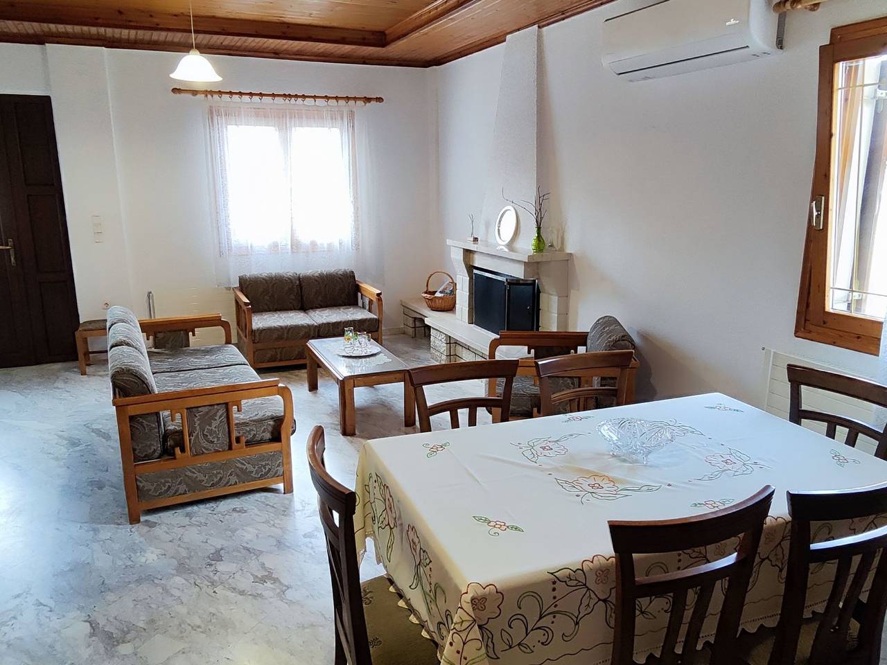 Ganze Wohnung, Theofanias Marmorhaus Meteora in Kastraki, Trikala und Umgebung