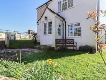 Log Cabin for 4 People in West Dorset Heritage Coast, South West England, Photo 2