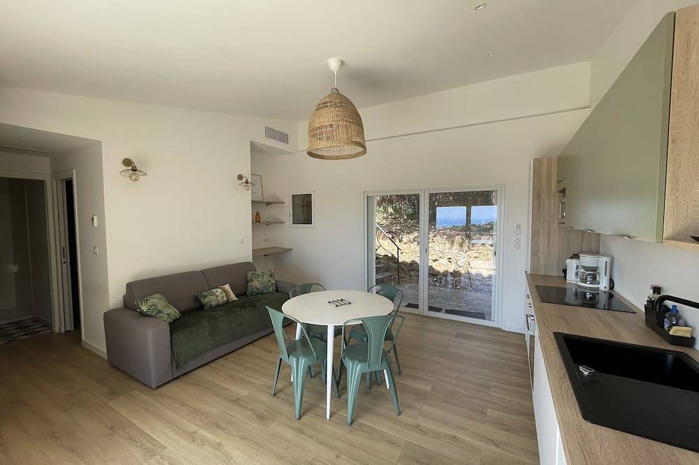 Villa pour 5 Personnes dans Santa Giulia, Porto-Vecchio