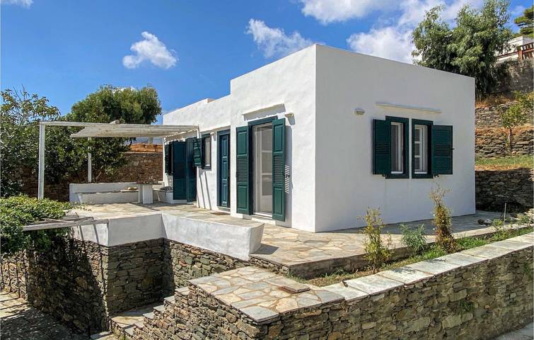 Location de vacances pour 12 personnes, avec piscine ainsi que jardin et terrasse dans Sifnos - 2