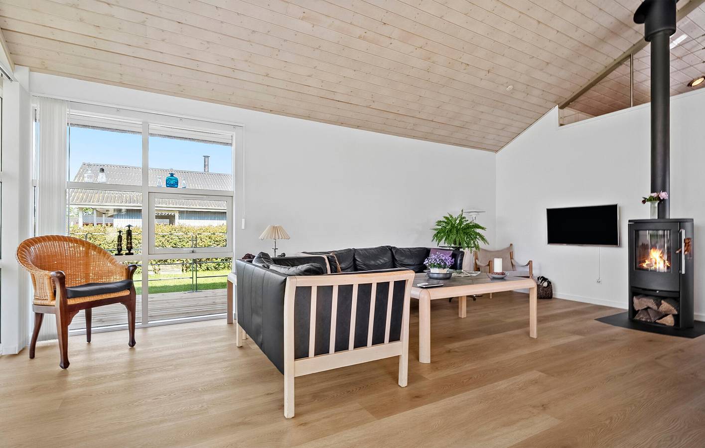 Vacation house for 6 people with terrace in Hejsager Strand, Haderslev