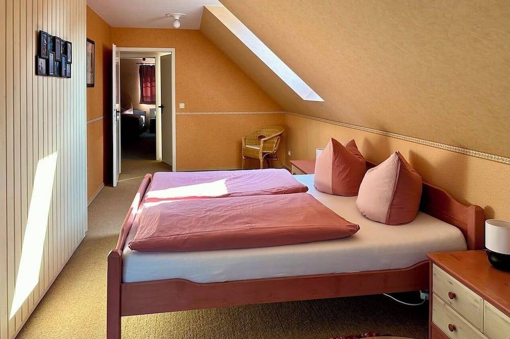 Ganze Wohnung, Wohnung Abendrot im Ferienhaus Zum Badestrand in Prieros, Heidesee