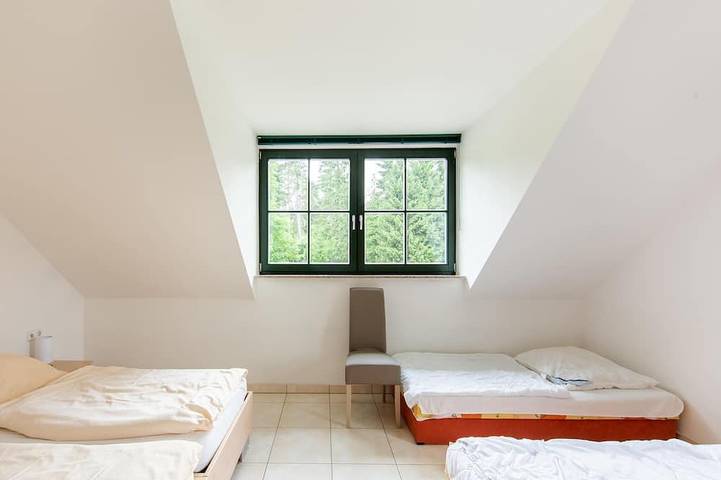 Ferienhaus für 20 Personen, mit Terrasse und Garten, mit Haustier am Rennsteig - 2