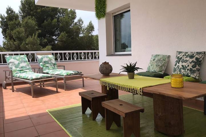 Ferienhaus für 15 Personen, mit Balkon und Garten in Castelldefels