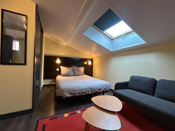 Gîte pour 2 personnes, avec jardin à Saint-Lieux-lès-Lavaur