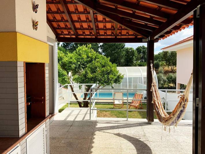 Casa de férias para 8 pessoas, com piscina e jardim, com animais de estimação em Tomar