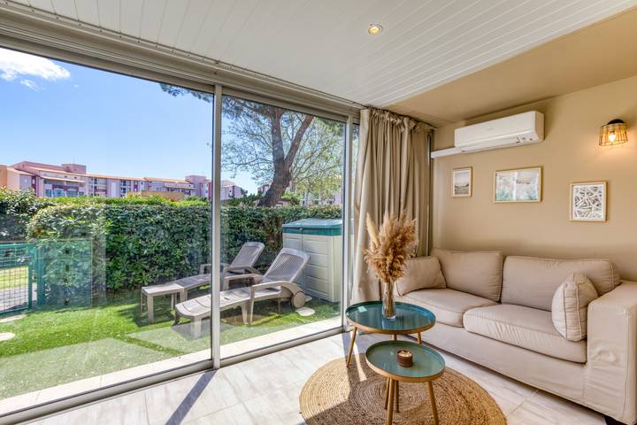 Appartement de vacances pour 6 personnes, avec Jardin et Bassin pour enfant