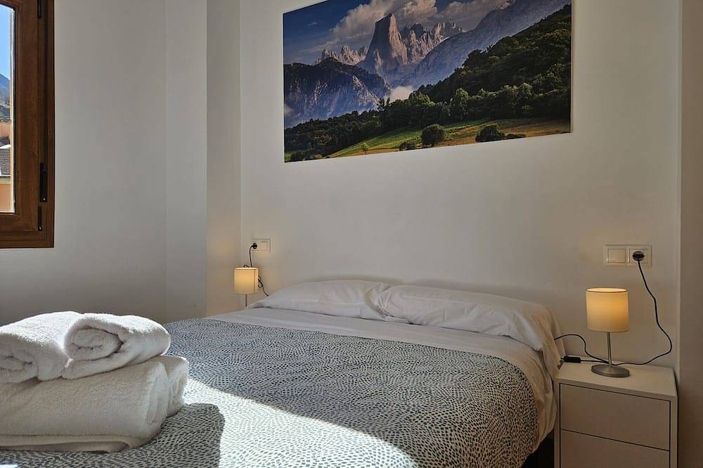 Entire apartment, 24A03 Apartamento  en Arenas de Cabrales in Las Arenas (Cabrales), Cabrales