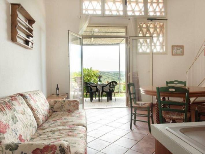 Ferienhaus für 4 Personen, mit Garten und Ausblick in Castagneto Carducci