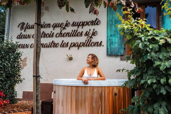 Maison de vacances pour 2 personnes, avec jardin ainsi que jacuzzi et balcon à Guebwiller