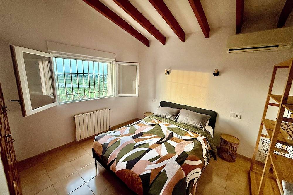 Casa Sahagun House with pool, open view and quiet location in Monte Pego in Monte Pego, Pego
