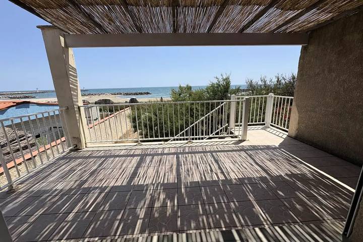 Location de vacances pour 6 personnes, avec Terrasse et Jardin à Frontignan