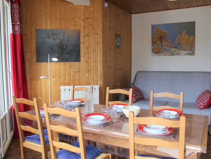 Gîte pour 8 personnes, avec balcon dans Col De Vars Vars Station De Ski
