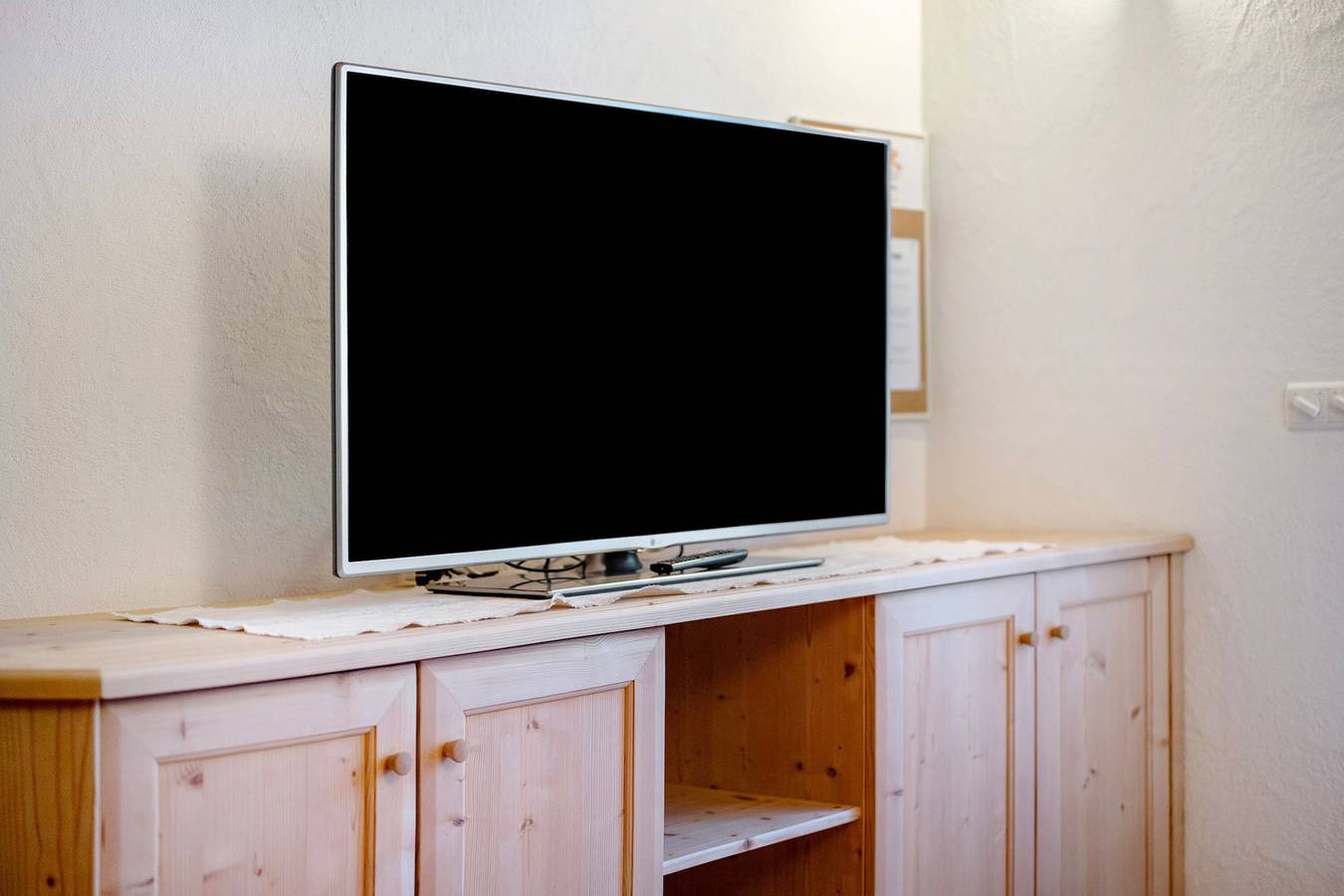 Entire apartment, Apartment 'Antersi Robbi' with Mountain View, Shared Garden and Wi-Fi in San Vigilio di Marebbe, Mareo