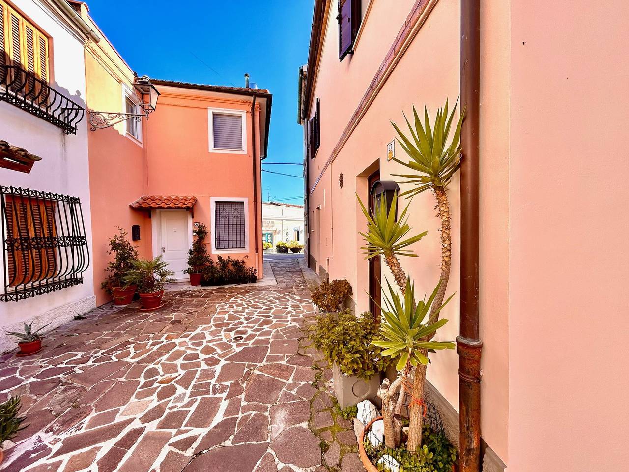 Appartement entier, Caratteristico bilocale nei vicoli del centro in Numana, Riviera del Conero