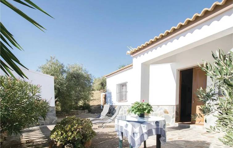 Casa de vacaciones para 4 personas, con terraza y vistas al lago en Pueblos Blancos